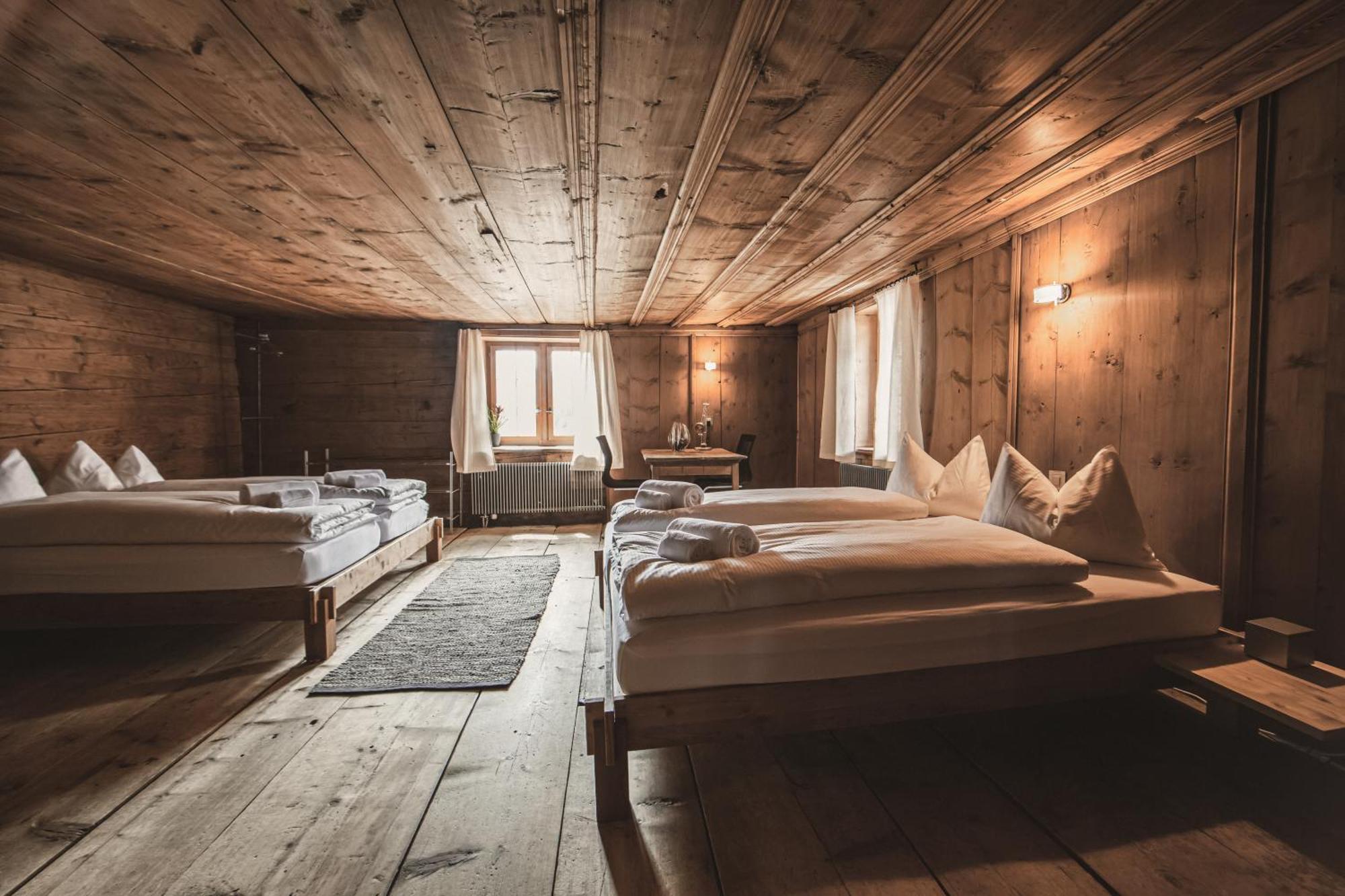 Hotel Weiss Kreuz Splügen Kamer foto